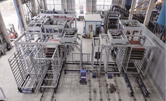 Barisan Pengeluaran Jubin Dinding & Lantai dengan Bingkai Di Tapak di Kilang Pelanggan Kami di ANHUI