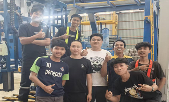 Barisan pengeluaran blok automatik penuh QT10-15 di Indonesia